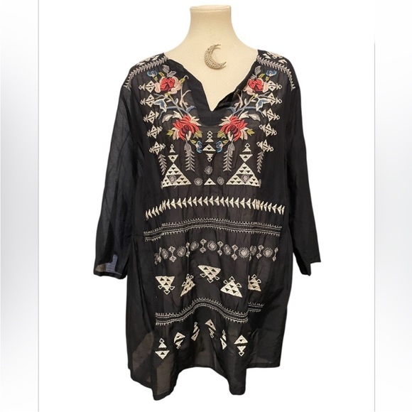 2X Johnny Was 3JW Flowers & Geometric Embroidered Black 3/4 Sleeve Top Tunic NWT - Picture 11 of 16